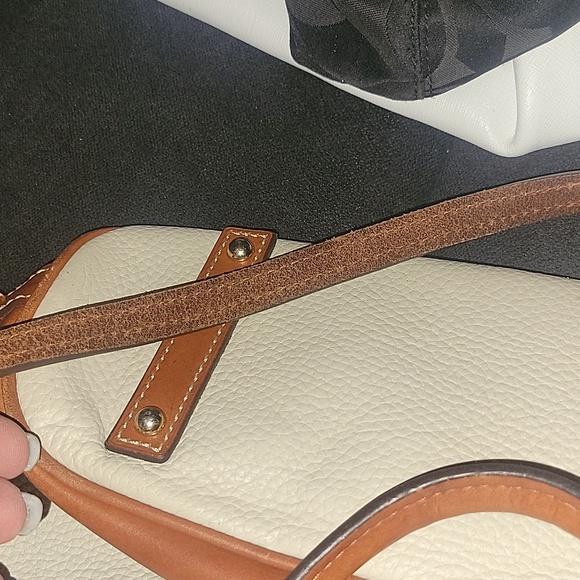 Dooney & Bourke Pebbled Grain Leather Zip Zip Satchel Handbag Taupe - Picture 6 of 6